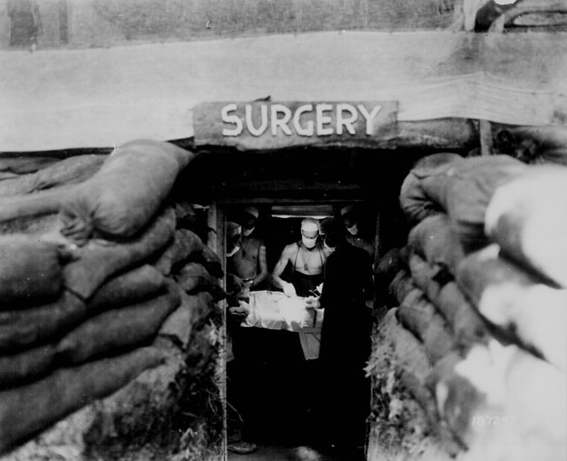 Photograph: field surgery in the Dardanelles, 1915